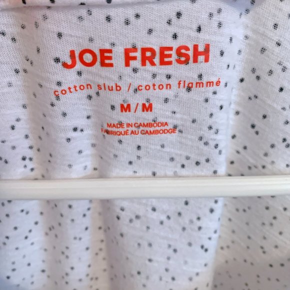 Joe Fresh Scoop Neck Tshirt White with Black Dots size Medium - Picture 6 of 6